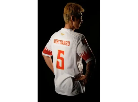 White Scars Sports Jersey - Small